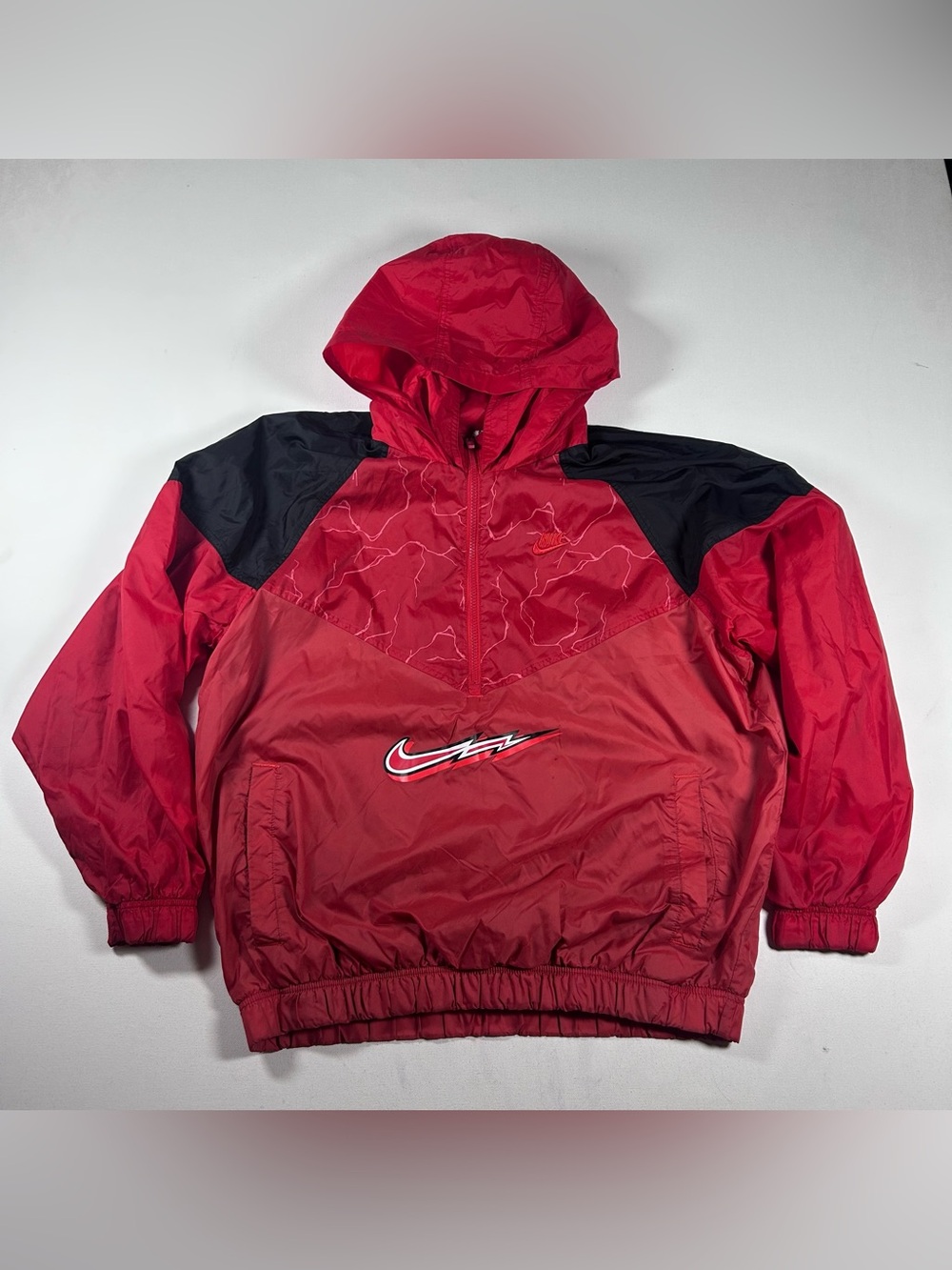 Nike Jacket Mens Medium Red Center Swoosh Windbreaker Pullover Anorak 1/2 Zip -